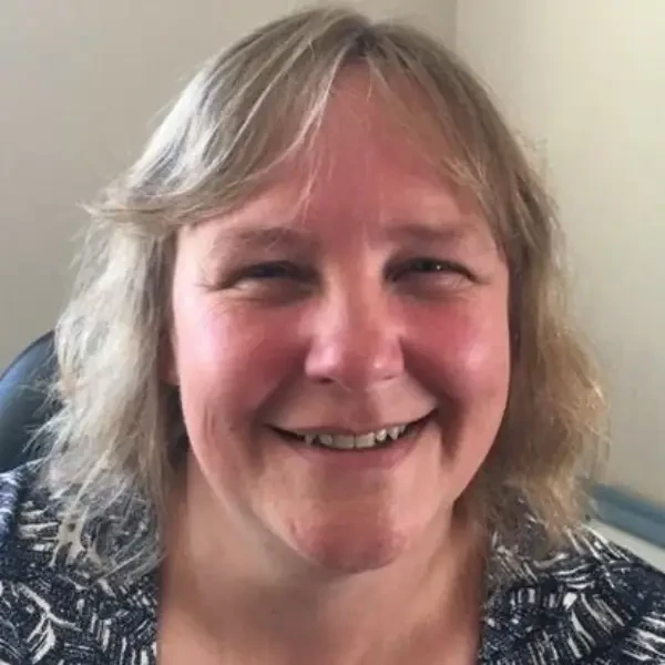 Louise Greaves